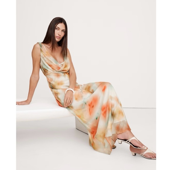 Banana Republic Twisted Shoulder Maxi Dress Wedding Event Gown Sz4 MSRP $250 - Picture 1 of 4